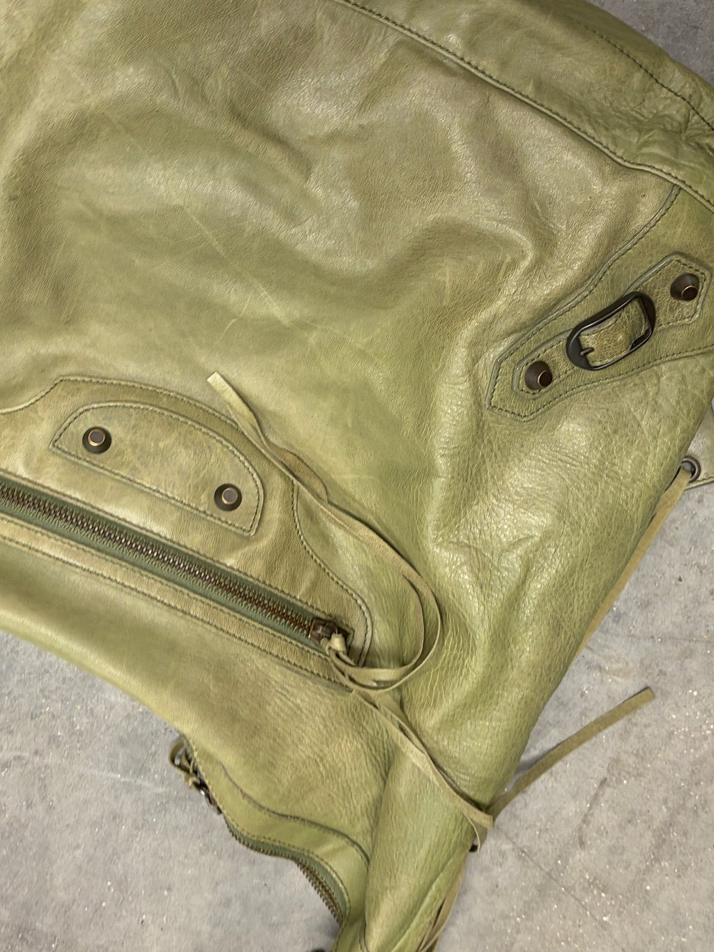 Balenciaga City Hobo Bag In Green