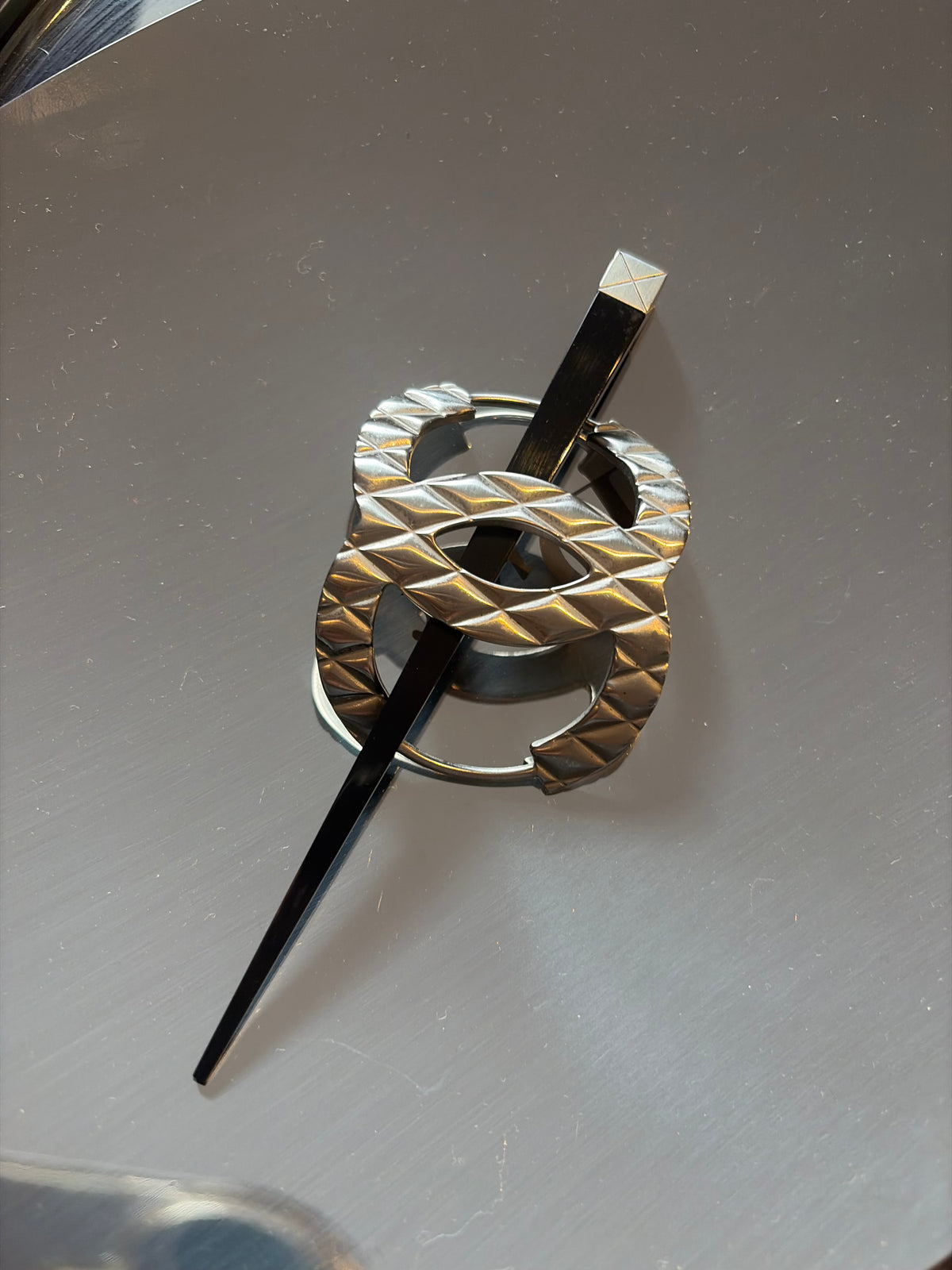 Chanel Fall/Winter 2015-2016 Hair Pin