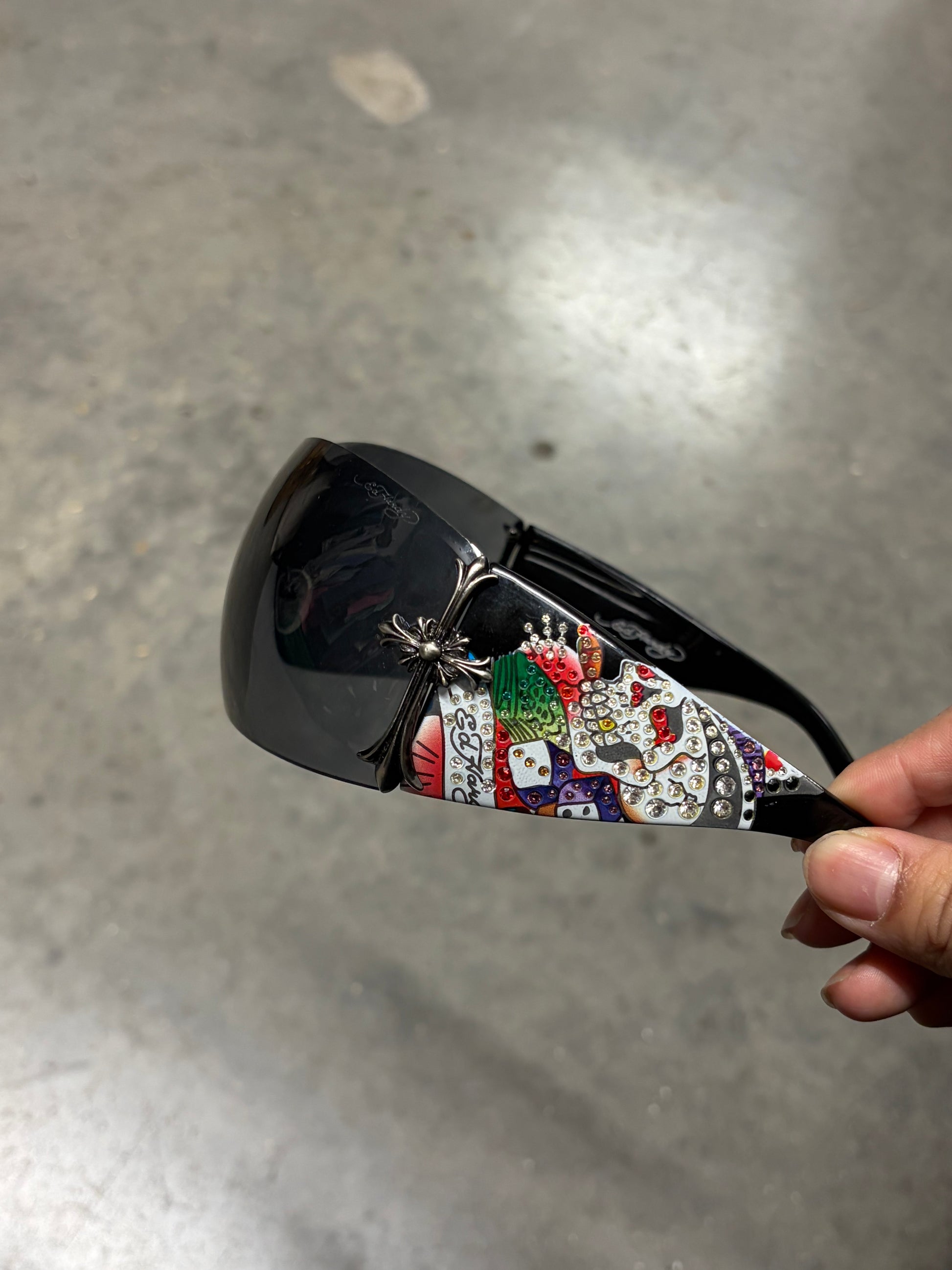 Ed Hardy Shield Sunglasses – Cross Detail