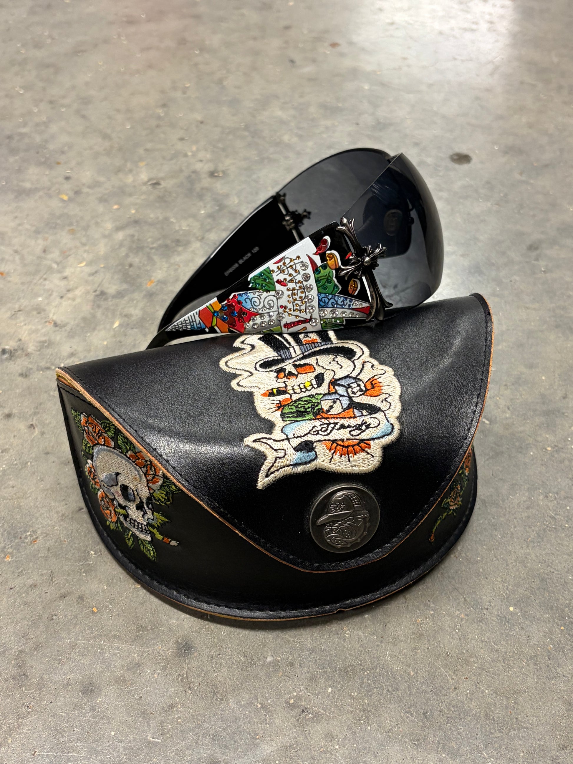Ed Hardy Shield Sunglasses – Cross Detail