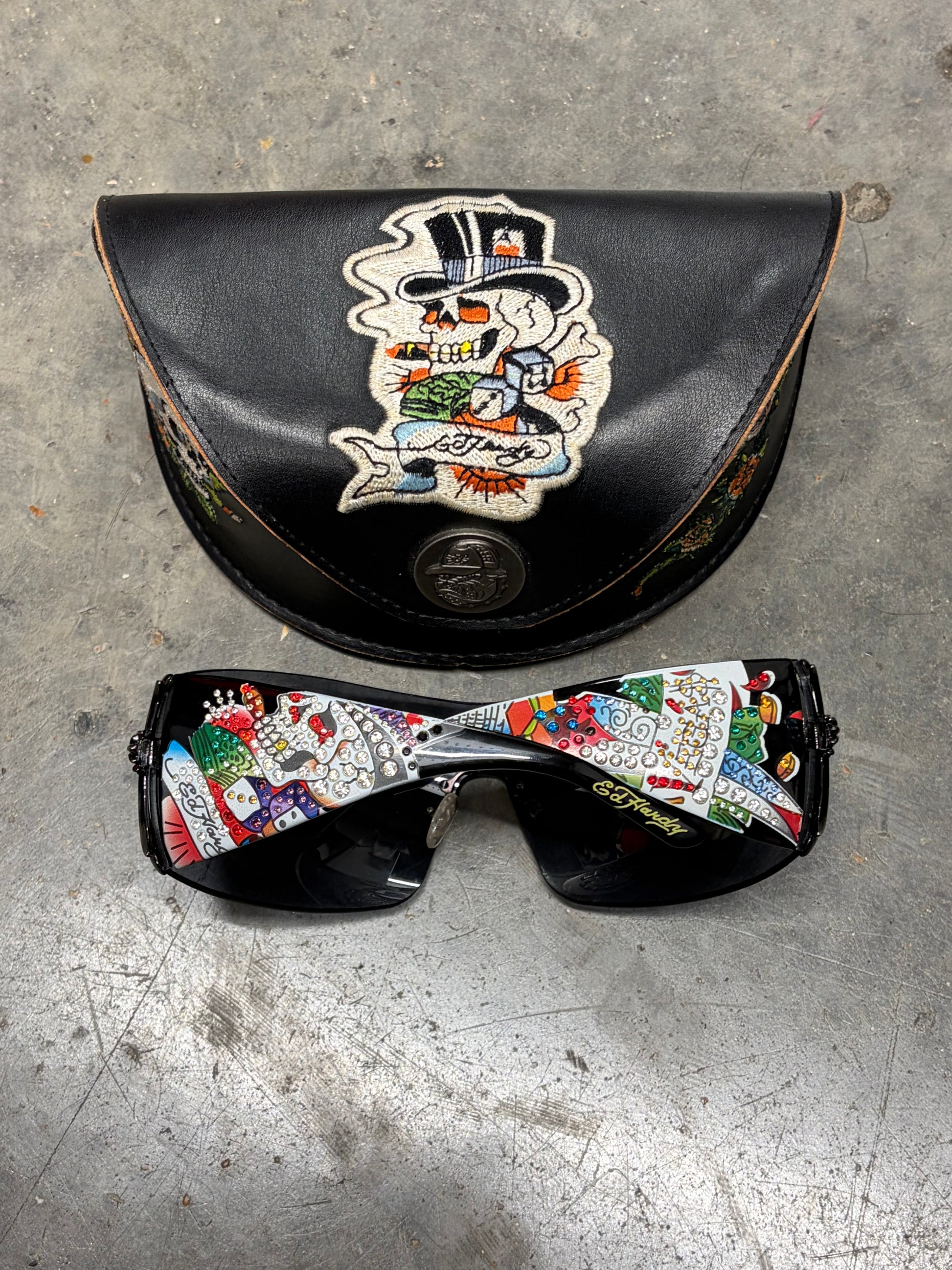 Ed Hardy Shield Sunglasses – Cross Detail