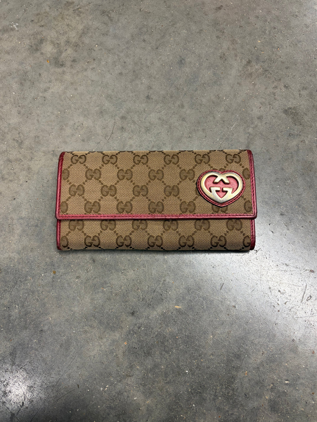 Gucci GG Canvas Heart Red Wallet
