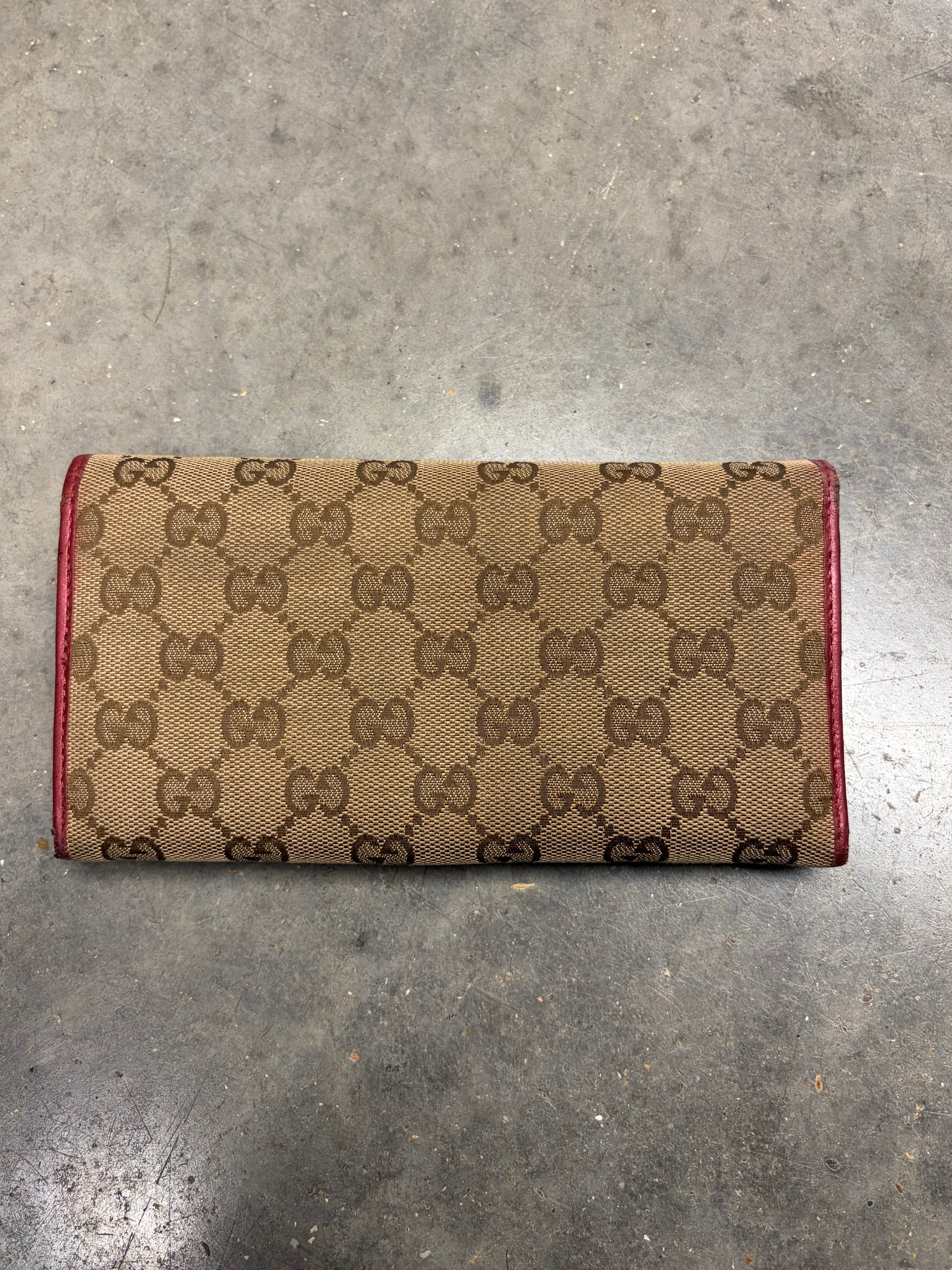 Gucci GG Canvas Heart Red Wallet