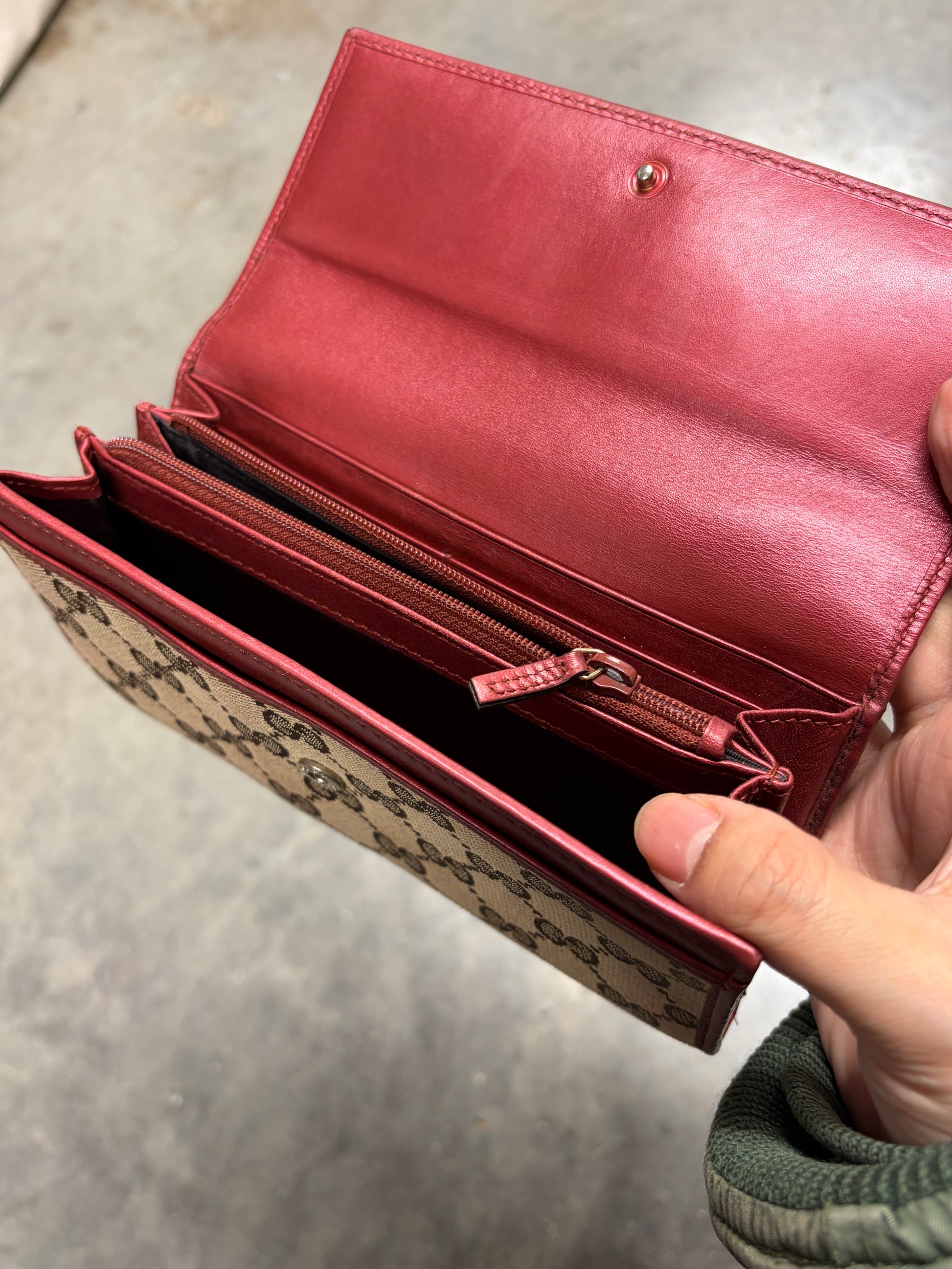 Gucci GG Canvas Heart Red Wallet