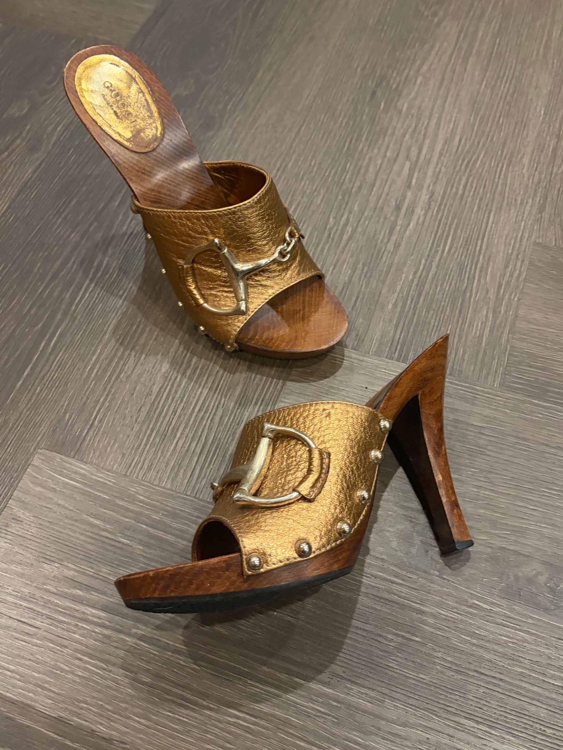 Gucci Gold Leather Clogs Horsebit Bronze Mules