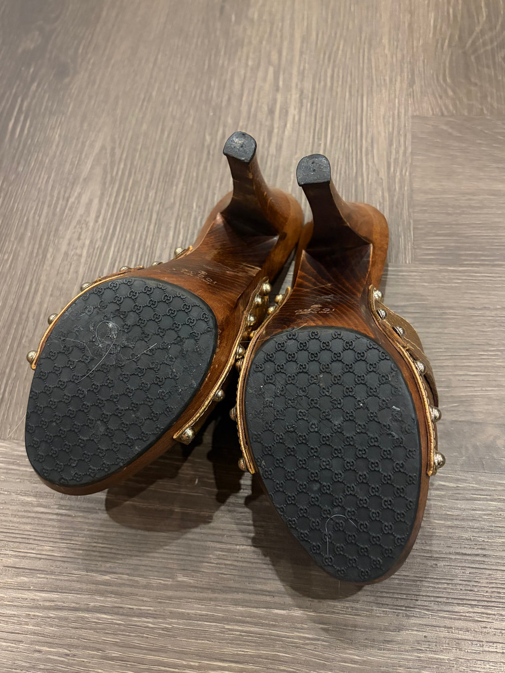 Gucci Gold Leather Clogs Horsebit Bronze Mules