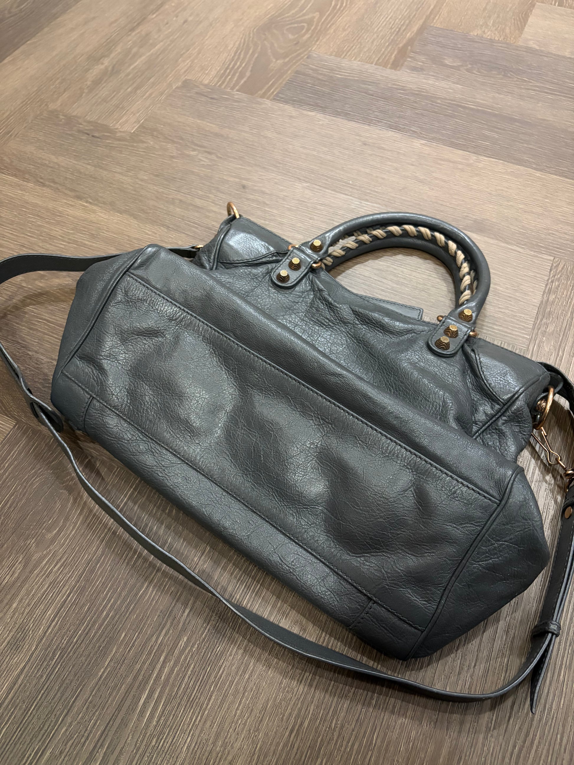 Balenciaga velo city bag in grey