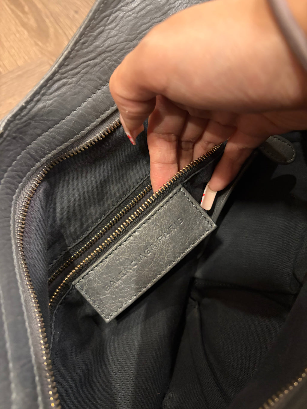 Balenciaga velo city bag in grey