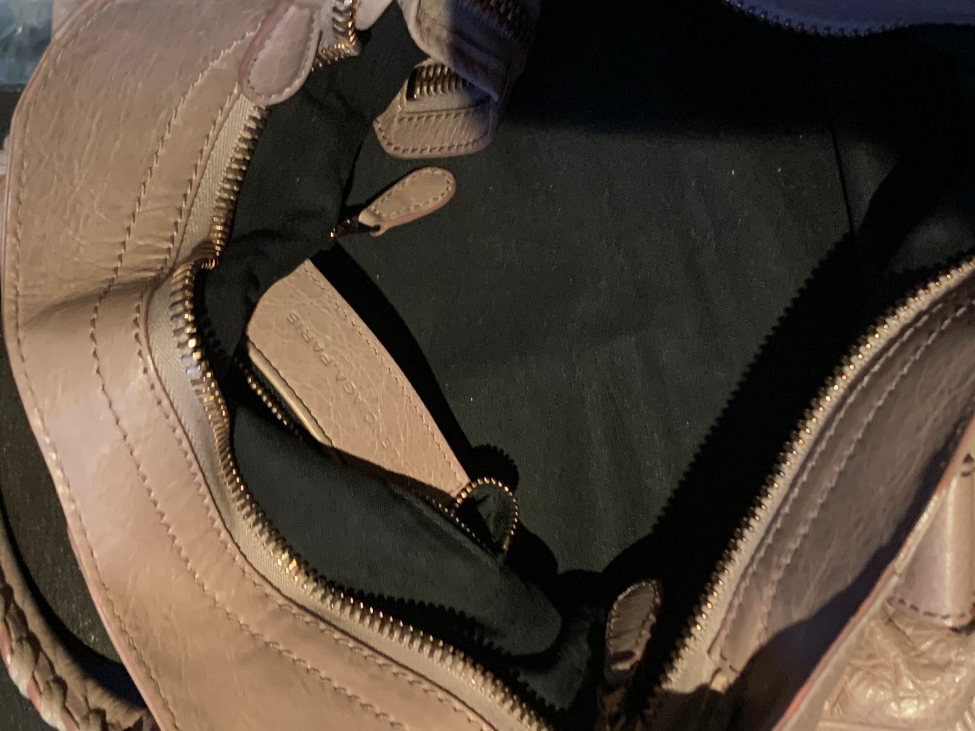 Balenciaga City Bag size Medium in Grey Purple
