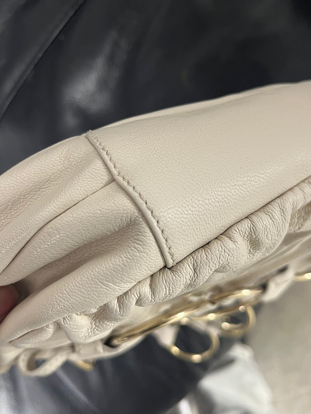 Yves Saint Laurent by Tomford White Leather Ring Bag