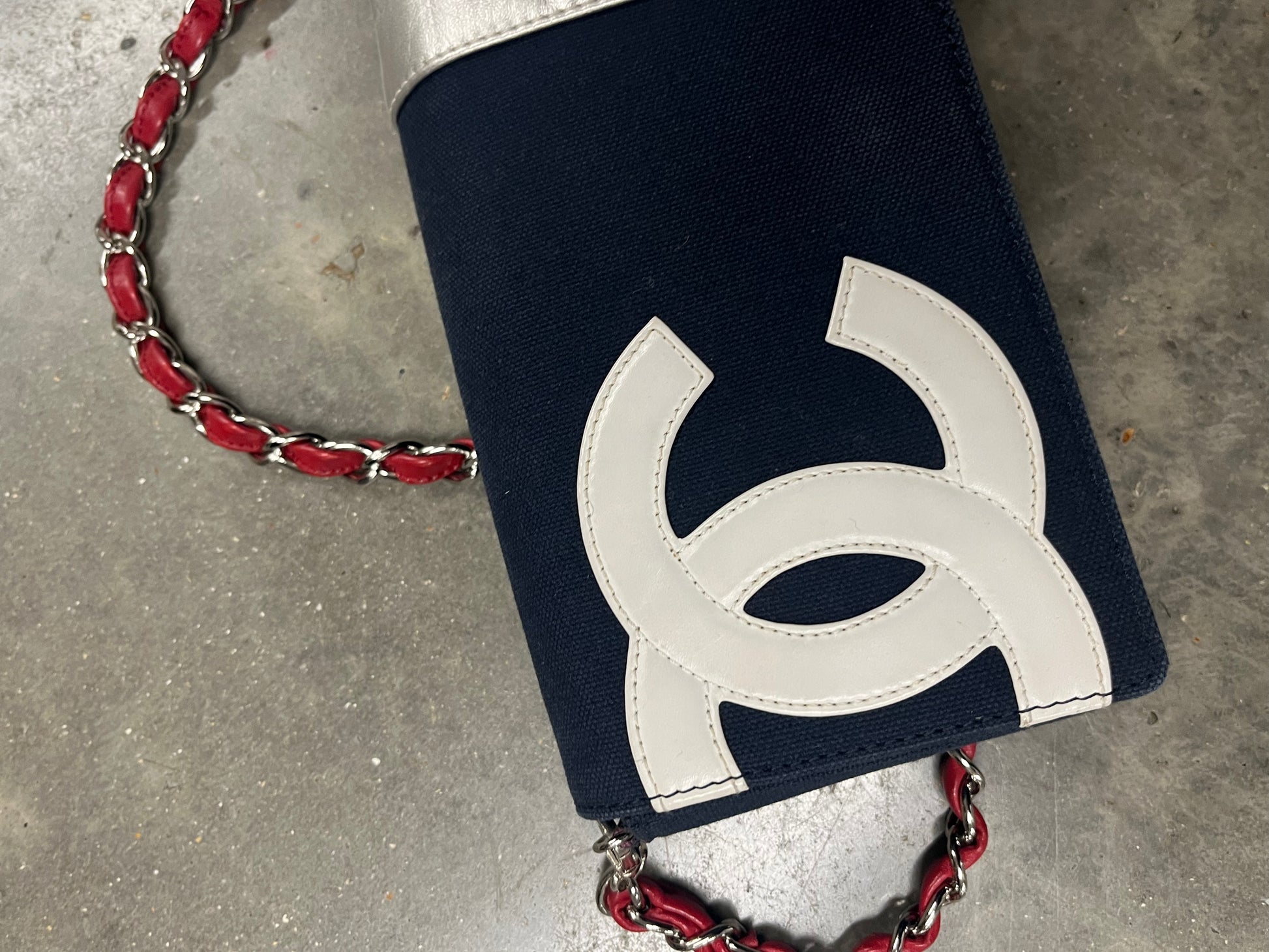 Chanel CC No.5 Chain Shoulder Bag