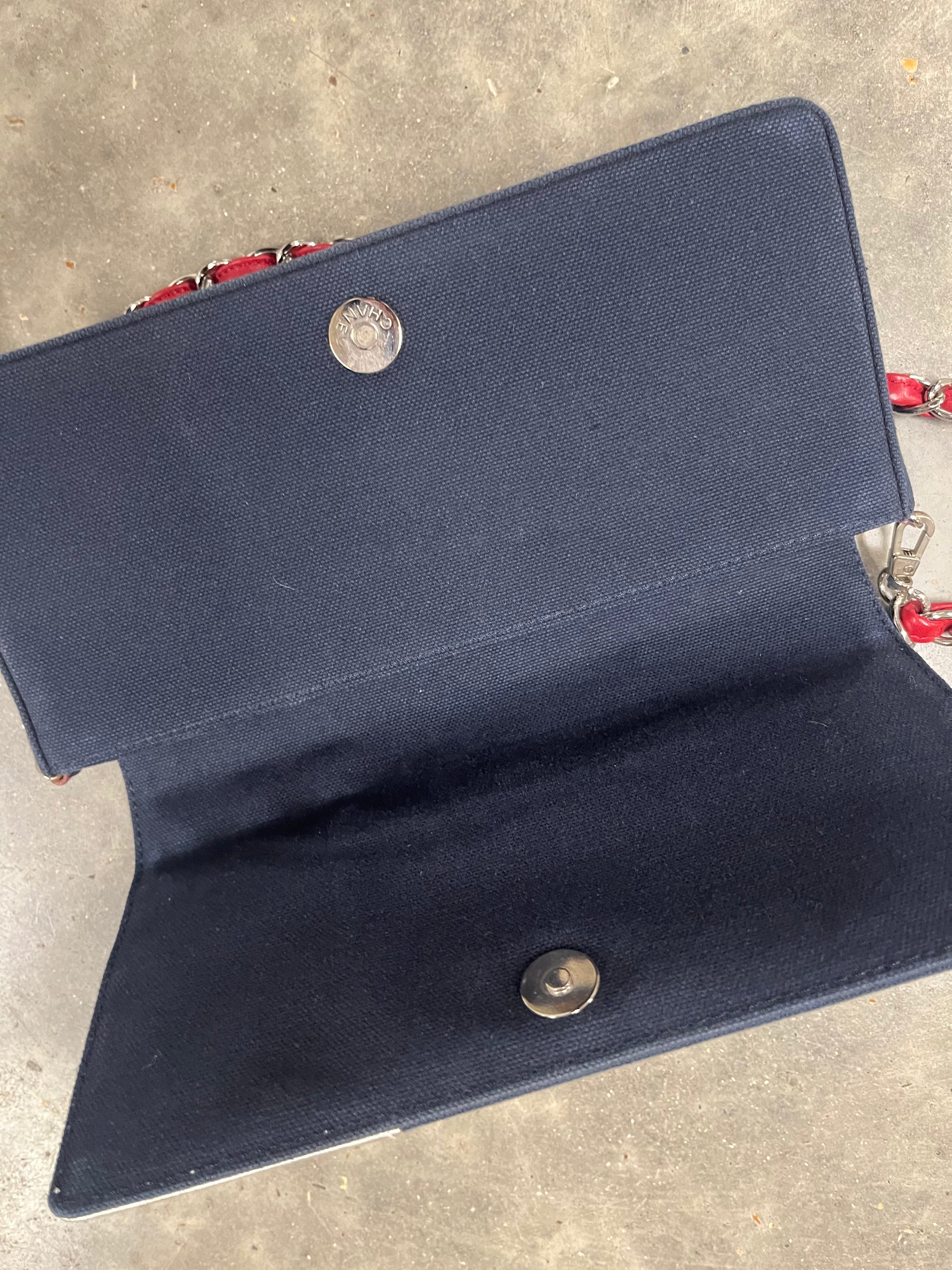 Chanel CC No.5 Chain Shoulder Bag