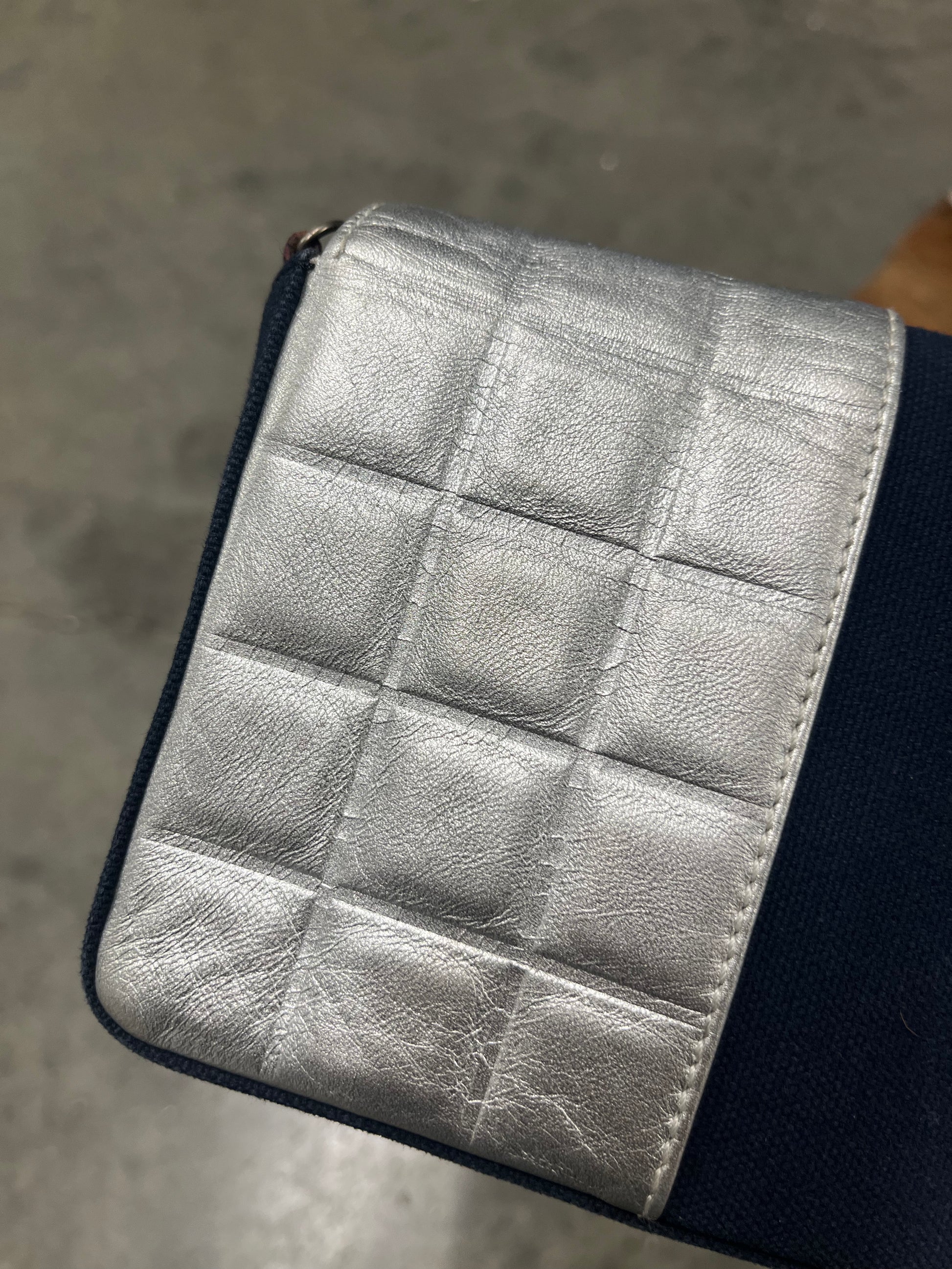 Chanel CC No.5 Chain Shoulder Bag